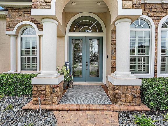 2nd image of 504 Saddlestone Dr