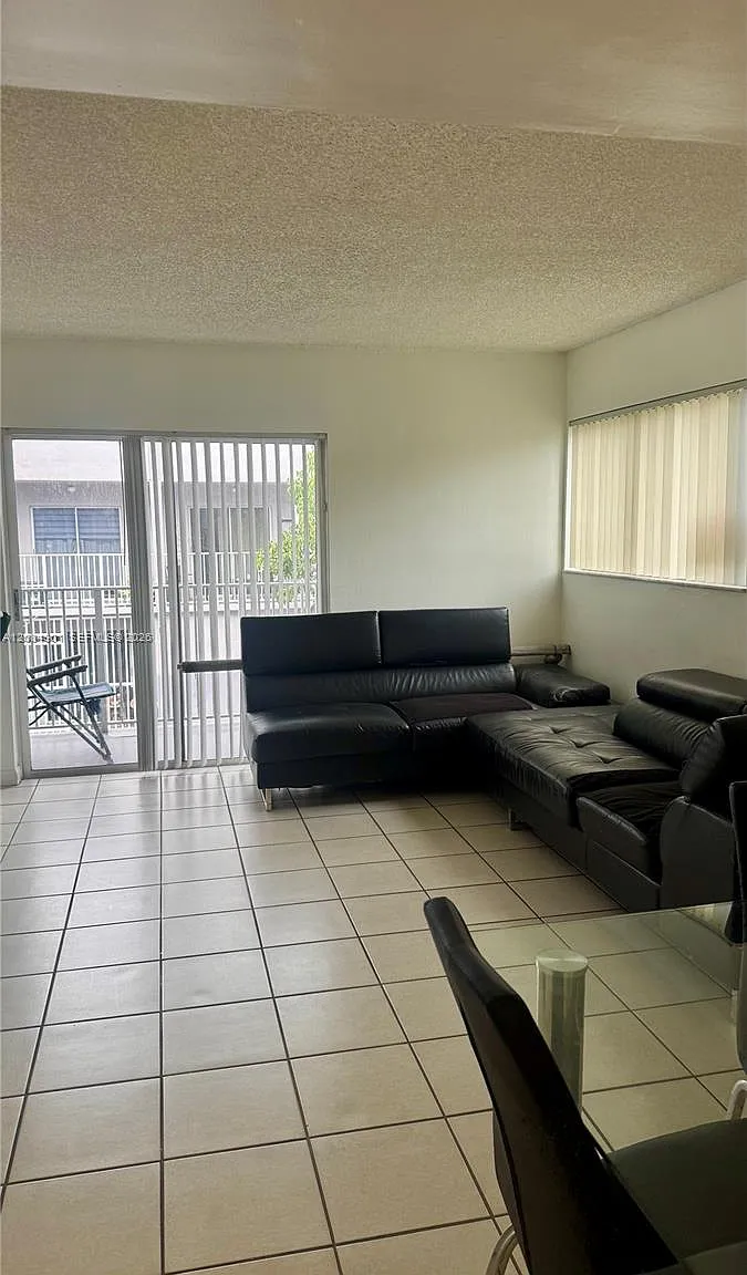Terrazas Del Sol Condo — Photo 1