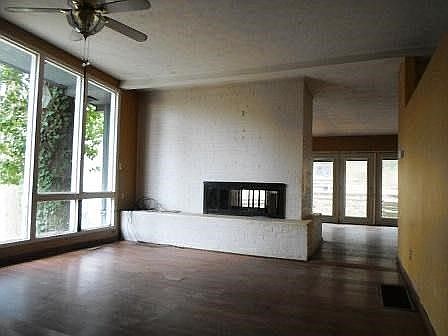 3rd image of 222 Mount Martha Dr