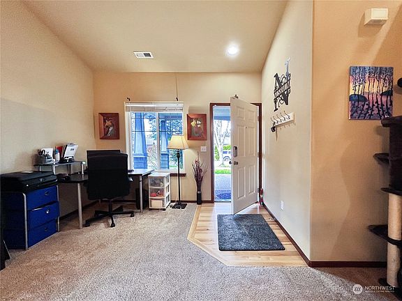 3rd image of 11631 55th Avenue NE