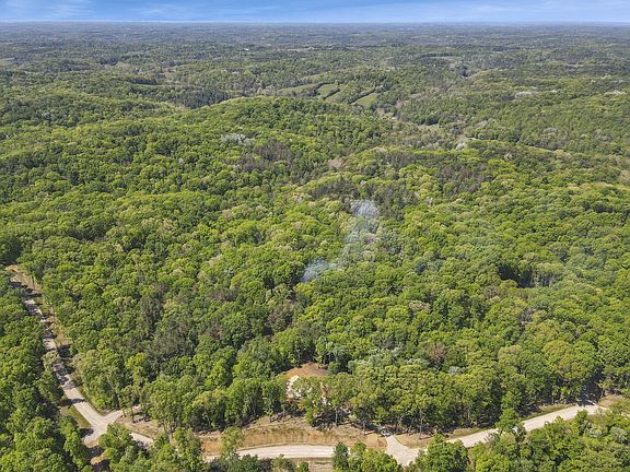 3rd image of 18573 Huggins Rd