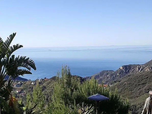 333 Moonrise Dr, Malibu, CA 90265