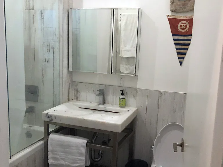 329 Sterling St #4E — Photo 7