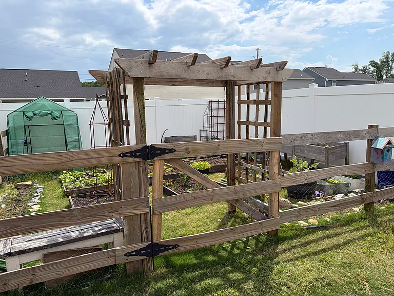 1843 Quail Run Way — Photo 17