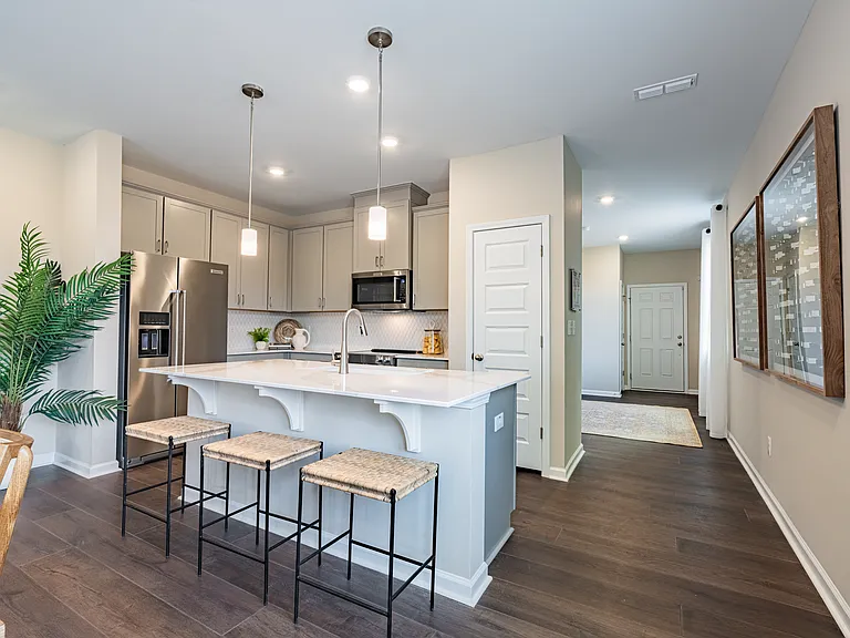 3015 Chrys St — Photo 3