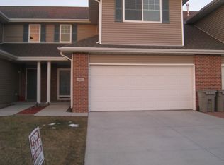 11071 N 144th St, Waverly, NE 68462