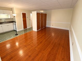 13 Jarves St #3, Sandwich, MA 02563