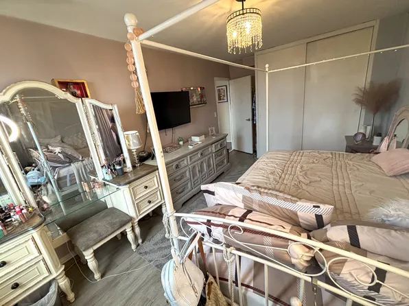 2483 West 16th Street image 19 of 26