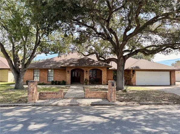 1117 S 1st 1/2 St, McAllen, TX 78501