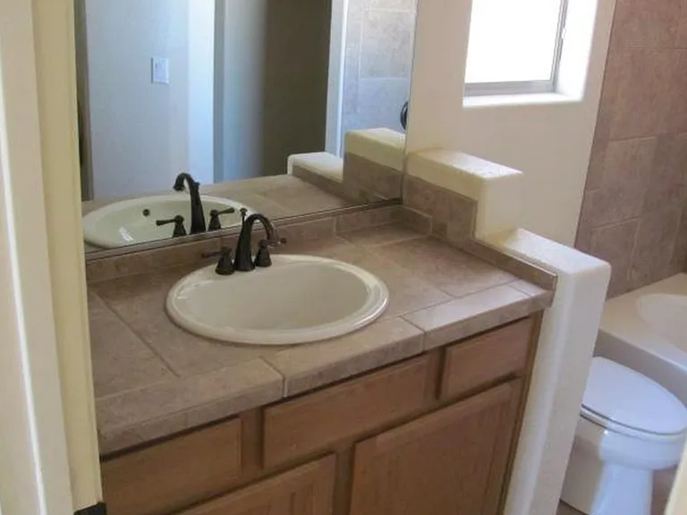 379 Meteor Ln — Photo 7