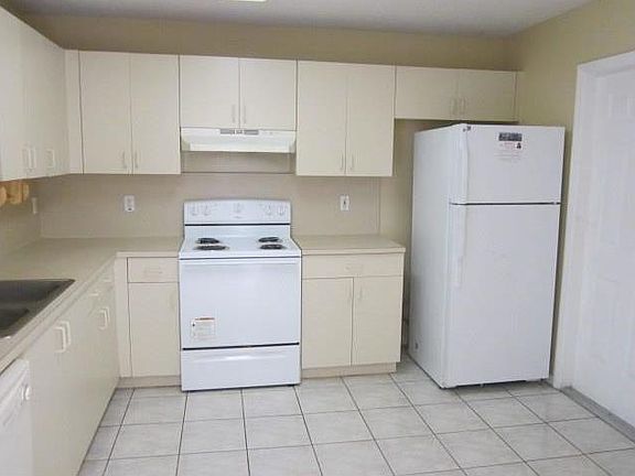 4th image of 7416 SW 162nd Ct #0