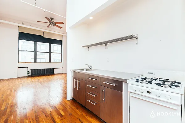 Rented by Nooklyn NYC LLC | media 23
