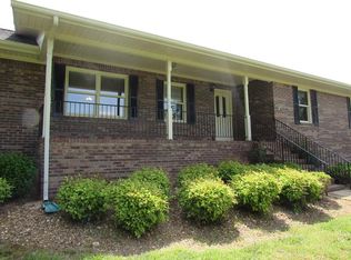 801 Pope Lake Rd, Tallapoosa, GA 30176