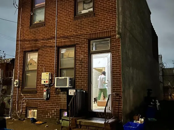 2051 N Lawrence St, Philadelphia, PA 19122