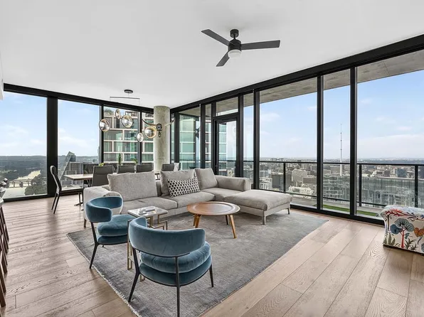 610 Davis St #4504, Austin, TX 78701