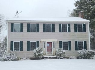16 Old Pierce Rd, Ashburnham, MA 01430