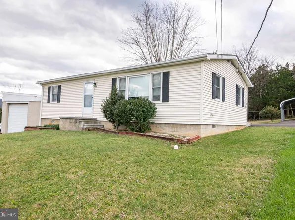747 Ash St, Strasburg, VA 22657