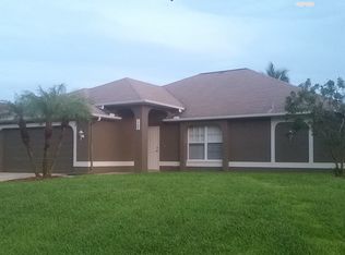 1708 SW 12th Ter, Cape Coral, FL 33991