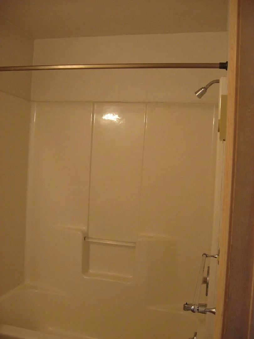 970 Ireland — Photo 3