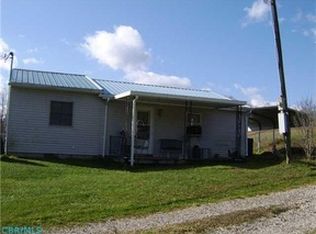 20159 Goat Run Honey Fork Rd, Logan, OH 43138