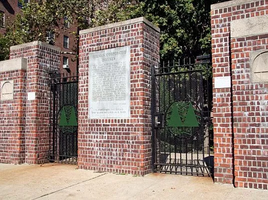 Sold by LoHo Realty | media 11