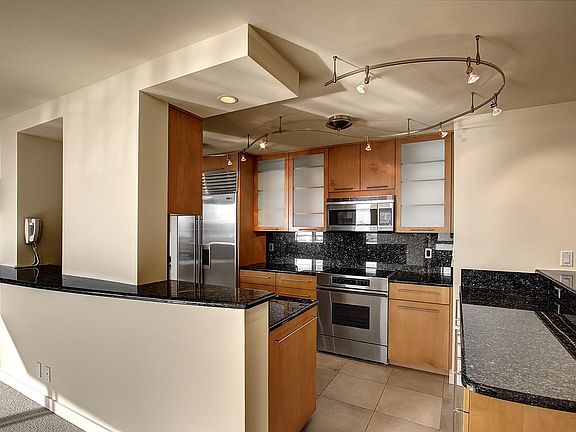 2nd image of 4540 8th Ave NE APT 801