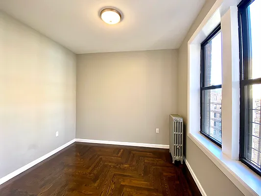 Rented by Bruma Realty LLC | media 12