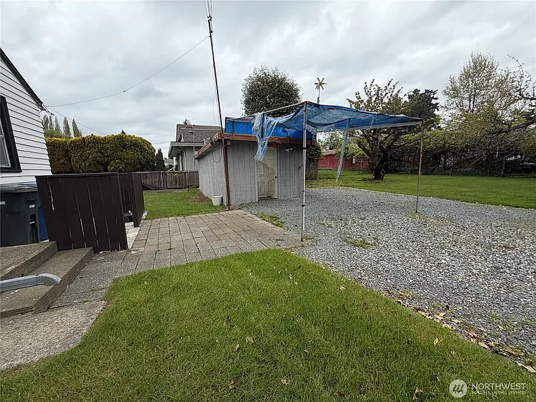 656 SW 149th St — Photo 7
