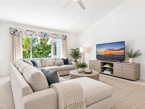 506 Courtside DR #E201, NAPLES, FL 34105