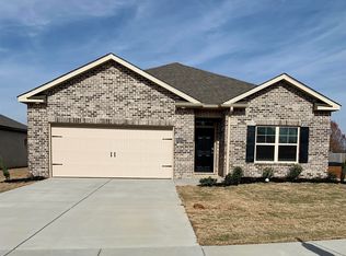 26465 Nash Ln, Athens, AL 35613