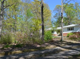 4526 Belhaven Forest Dr, Gastonia, NC 28056