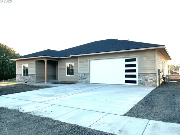 805 N Sloan St, Stanfield, OR 97875