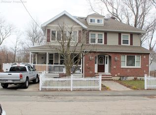 43 Edgemere Rd #1A, Quincy, MA 02169