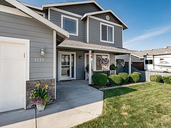 3rd image of 4222 Campolina Ln