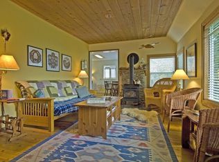 480 S Shore Rd, Quinault, WA 98575