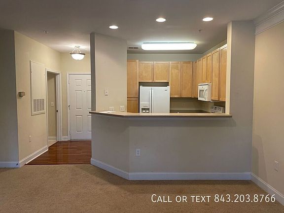 4th image of 1116 Basildon Rd