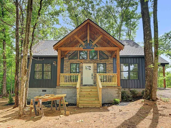 230 Tanyard Cir, Adamsville, TN 38310