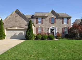 7311 Glenside Ln, Olmsted Township, OH