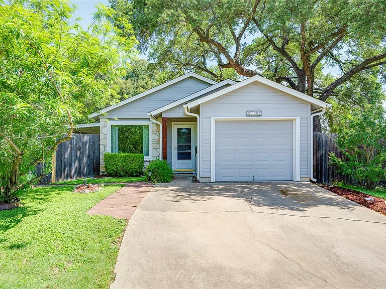 5900 Richard Carlton Blvd — Photo 1