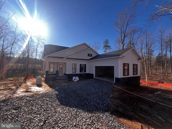 234 Compass Cv, Mineral, VA 23117