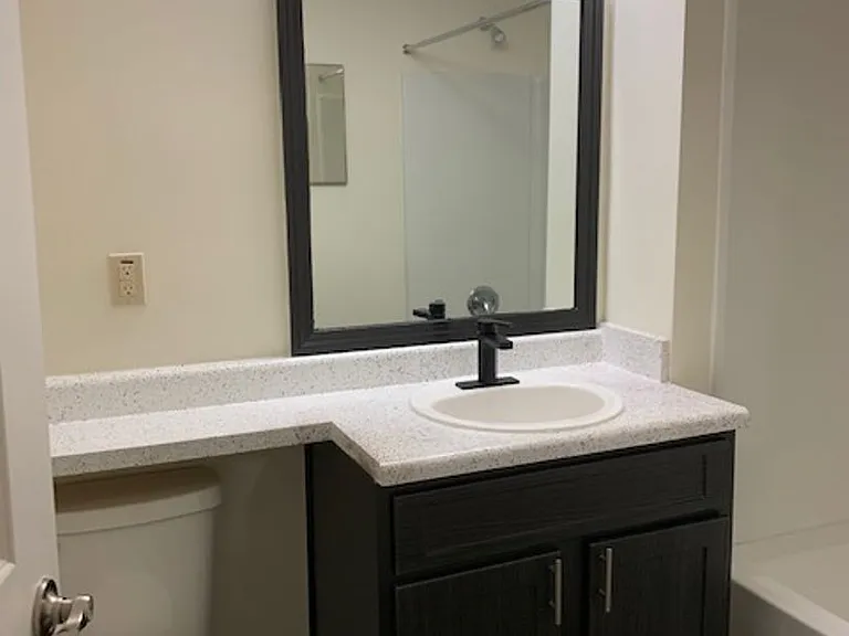 Hamilton at Turman Farms Apartments — Photo 67