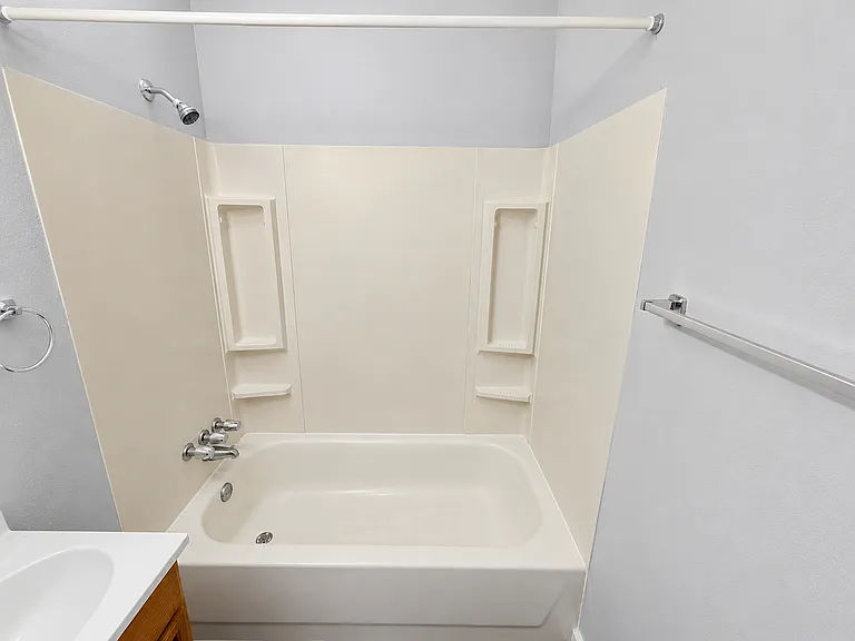 2714 Kavasar Dr — Photo 20
