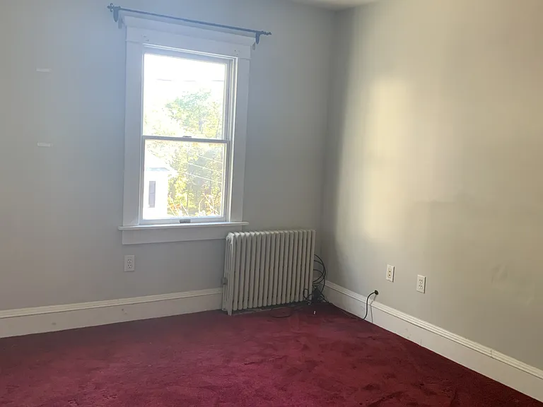 52 North St — Photo 15