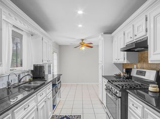 10939 Dunvegan Way, Houston, TX 77013