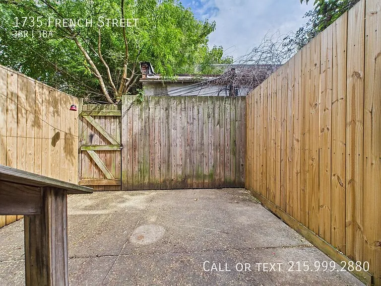 1735 French St — Photo 12