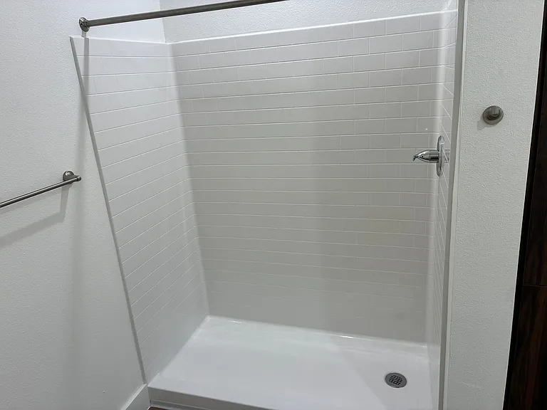 Elevate Your Comfort at Bibb Senior Living! — Photo 7