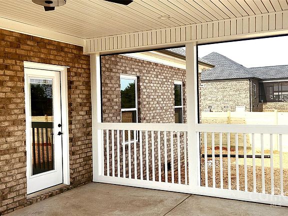 3rd image of 3242 Wilson Ct #17