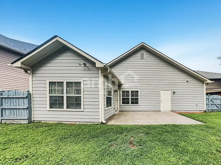 3227 Hideaway Ln — Photo 16