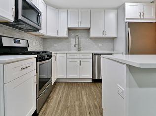 4052 N Lavergne Ave #2F, Chicago, IL 60641