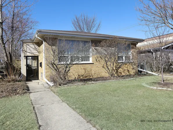 8338 Crawford Ave, Skokie, IL 60076